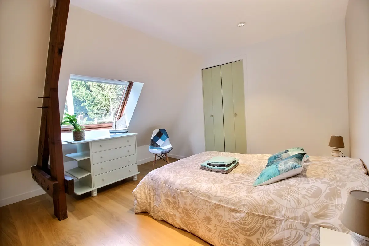 Une chambre lumineuse